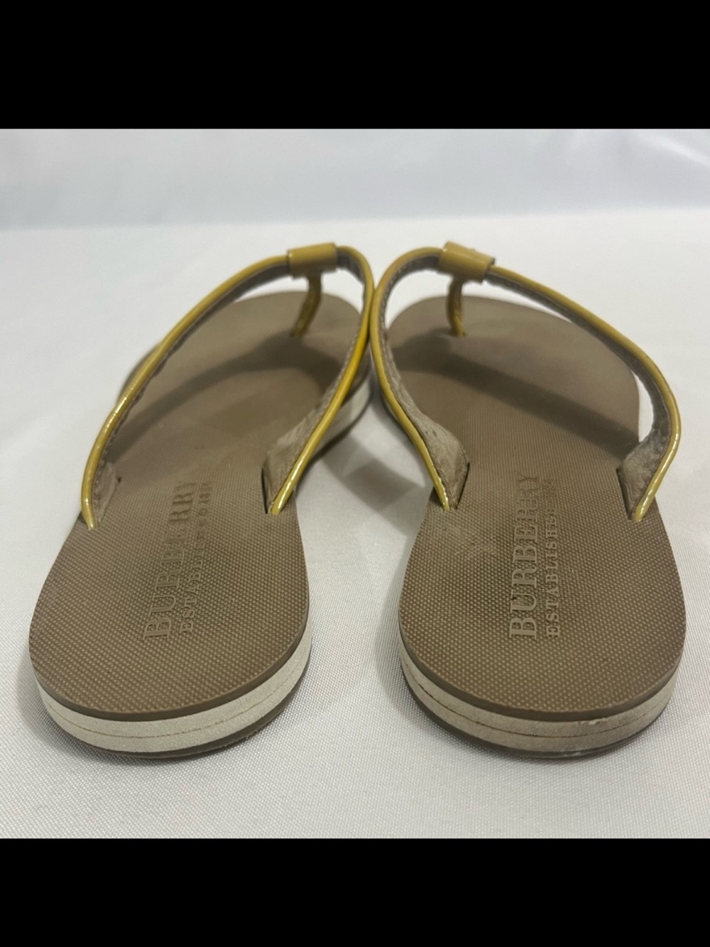Burberry Nova Check Flip Flop Sandals Wom 7 - Yellow Cream Brown Tan Black - Picture 6 of 11